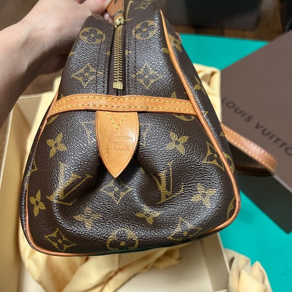 DISCONTINUED 100% AUTHENTIC Louis Vuitton Monogram Montorgueil PM - Picture 10 of 13